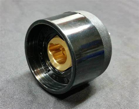 Machine Panel Socket Fem Lug Type 10-25